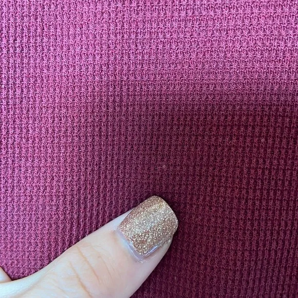 NWT We The Free Gorgeous Cuff Thermal Top - Wild Garnet Combo - Size Small - Picture 17 of 17